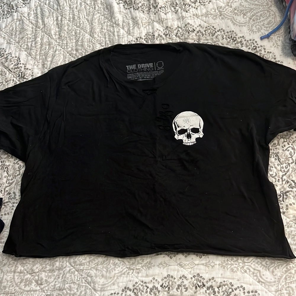 The Drive cropped distressed tee size L